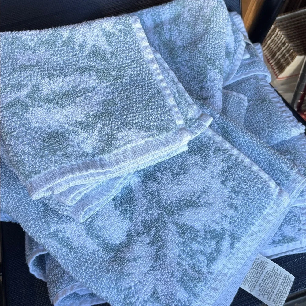 Tommy Bahama Bath Towels Cotton Towels 6-Piece Soft, Absorbent, Shadow Hibiscus
